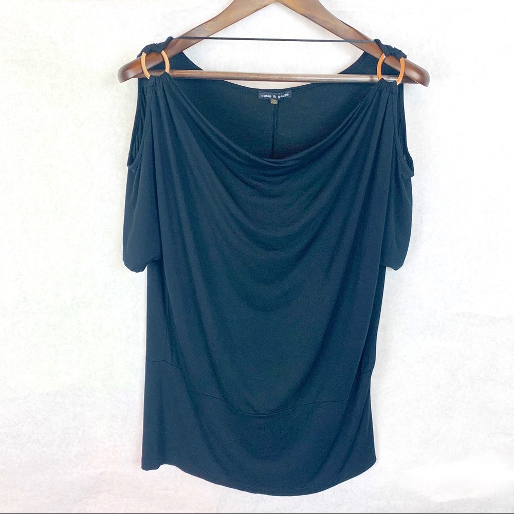 Cable & Gauge Silky Shoulder Peep Blouse Size M